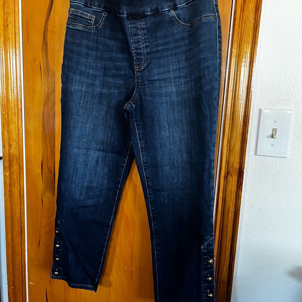 Women’s Dark Blue Jeans
